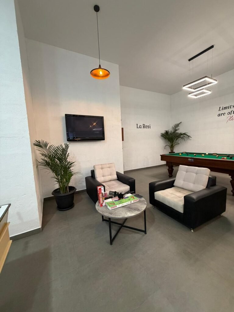 773c9eda-1b13-4671-bc11-6269bea1c6ca-1