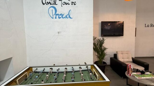 889e78e6-be3a-4c88-b217-ccb1feceaffd-1-1