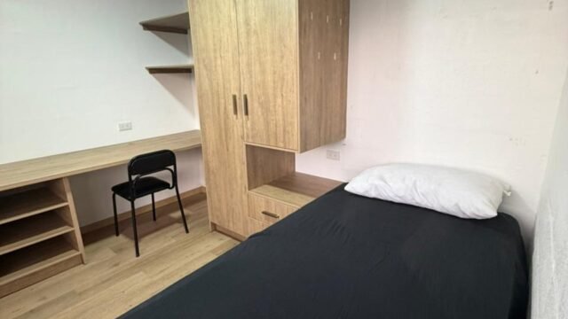 c1ffa090-ba1d-480c-a9d6-3c4a3b786fd9