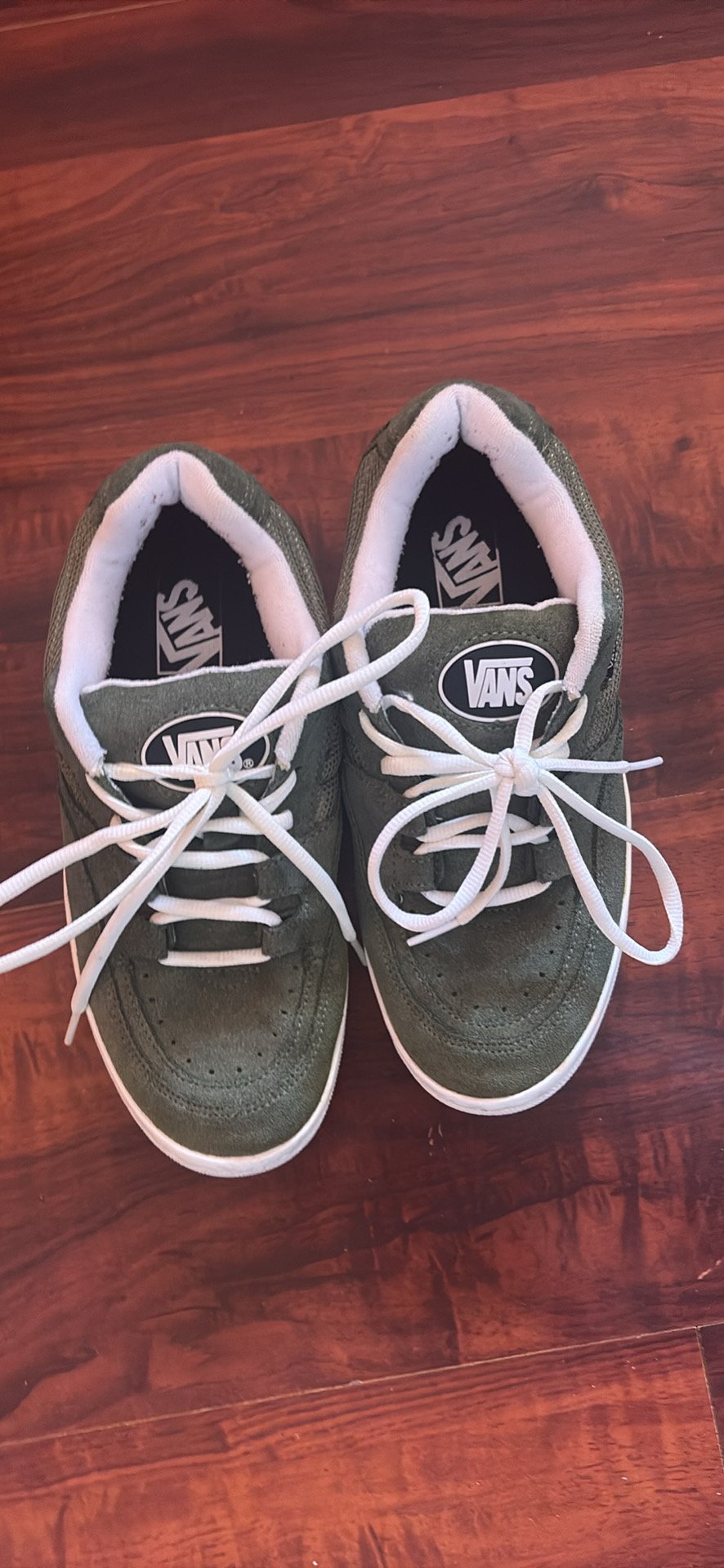 117538BD-7342-43C0-91A6-562200A0C1B8